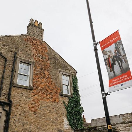 Wensleydale, Old School Rooms - Ground Floor Luxury Apartment In Richmond, North Yorkshire Richmond  Dış mekan fotoğraf