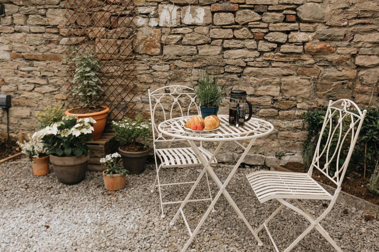 Wensleydale, Old School Rooms - Ground Floor Luxury Apartment In Richmond, North Yorkshire Richmond  Dış mekan fotoğraf