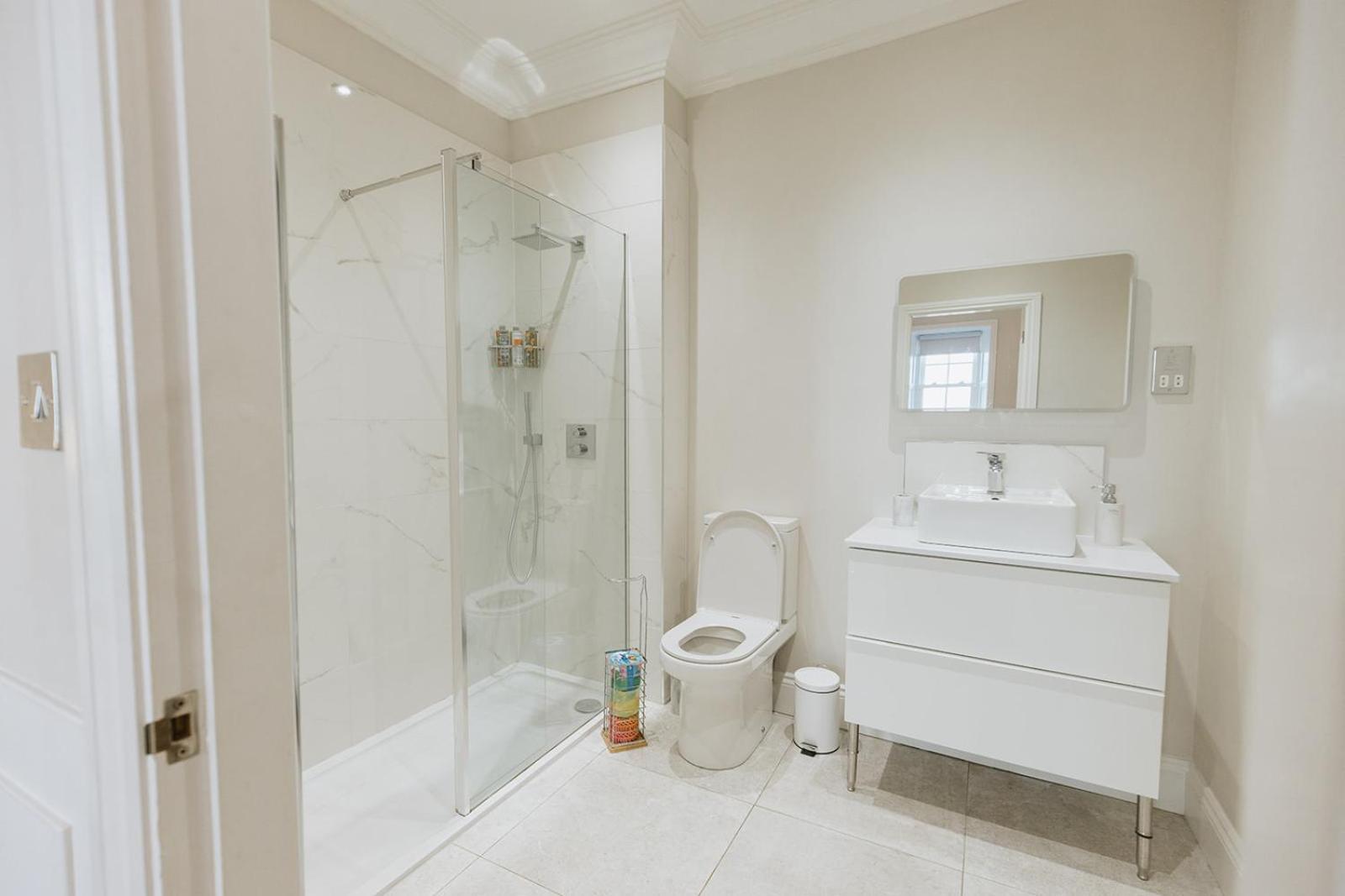 Wensleydale, Old School Rooms - Ground Floor Luxury Apartment In Richmond, North Yorkshire Richmond  Dış mekan fotoğraf